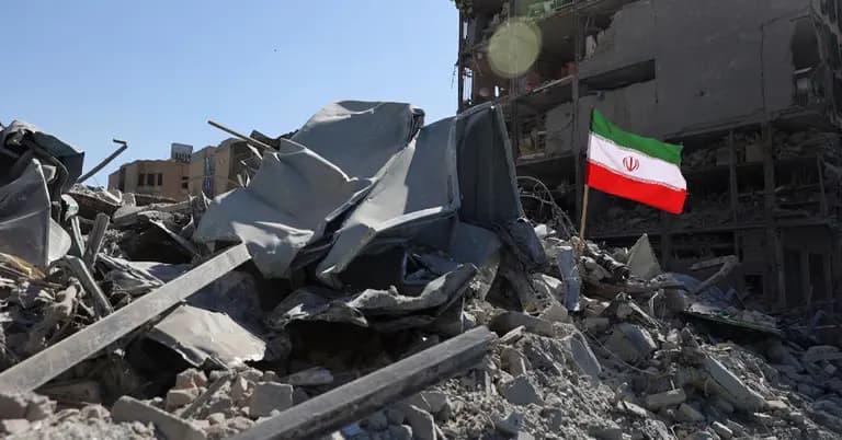 তেহরানের কাছে হামলায় নিহত ১৮ : ইরানি গণমাধ্যম- খবরটির স্থিরচিত্র